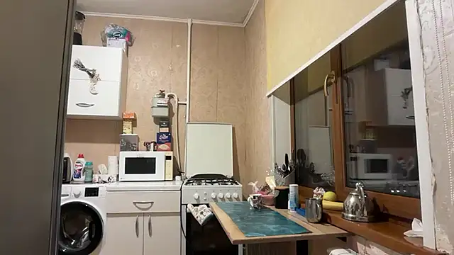 AngelJeni Chat XXX live