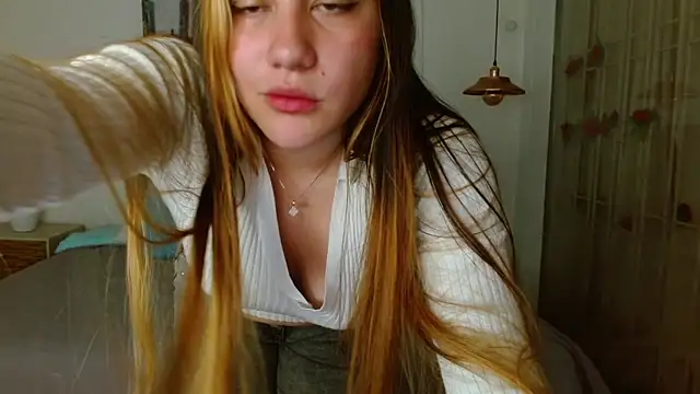 samanthachop Chat XXX live