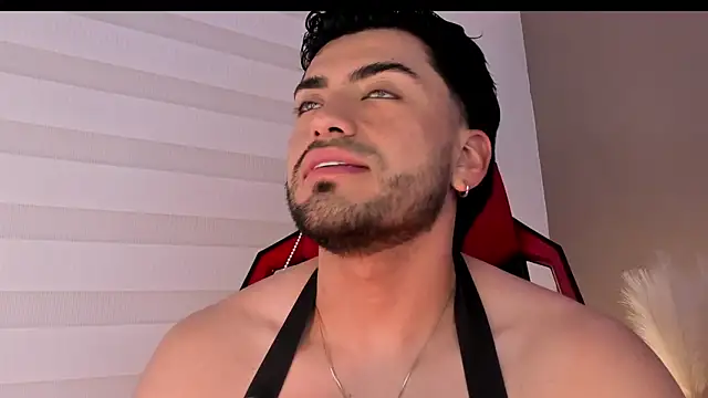 Alexander_Diazz's Webcam Show