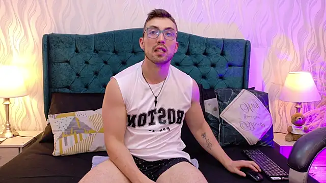 Show modela _Ryan_1 na web-kameri