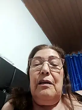 Vicky_Rosse's Live XXX Chat