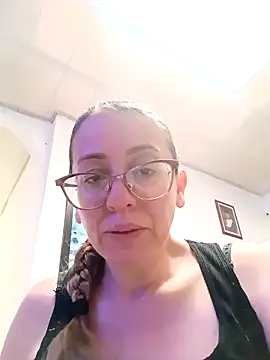 miss_hanna07: онлайн-секс-чат