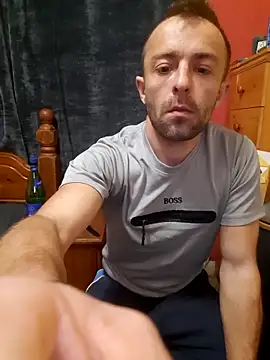 Chat +18 de Adrian26pl ao vivo