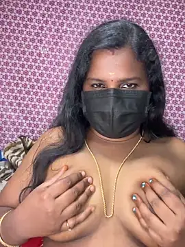 tamil_chn_cbe's Live XXX Chat