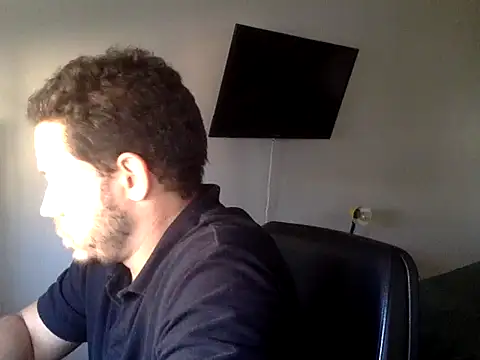 FelipeRiver: онлайн-секс-чат