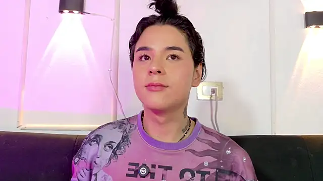 แชท XXX สดของ Angel-umbra