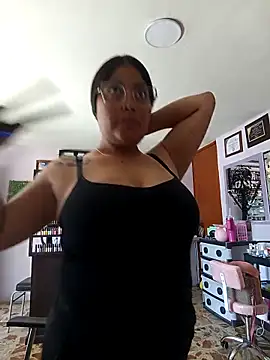 Thalisse-Noiir Live XXX Chat