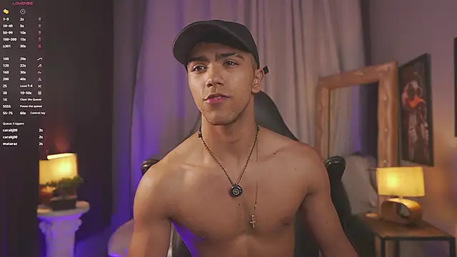 Colstorw_ Live XXX-chat