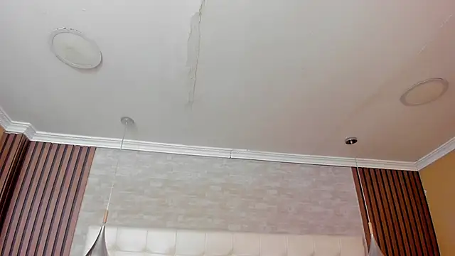 AbbyLoius Adlı Modelin Canlı XXX Sohbeti