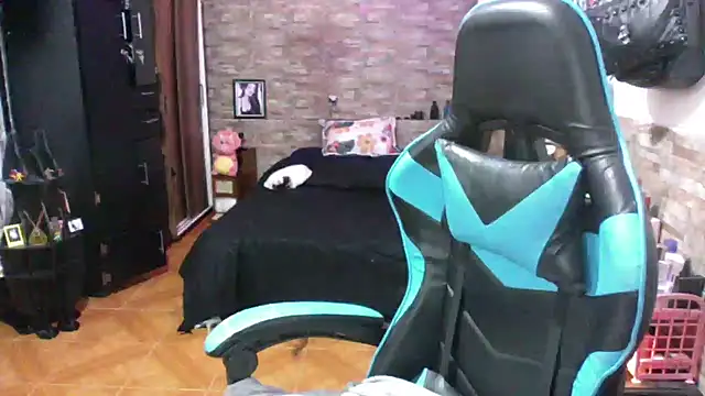 AngelaQueen_のライブXXXチャット