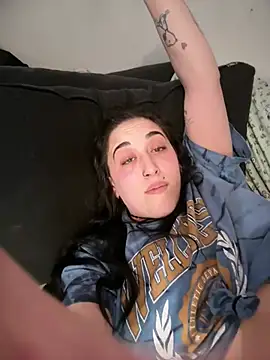 Czat XXX na żywo – ThicBunz