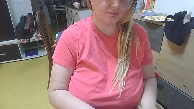 Meliss_Official9 – Naživo XXX chat