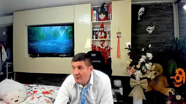 SpartacusDaddy48 网络视讯表演