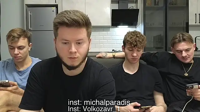 Živý XXX chat michael_sexdevil