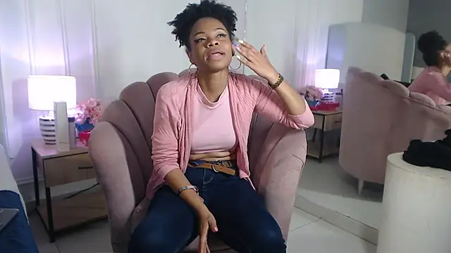 ChantalGarnerのライブXXXチャット