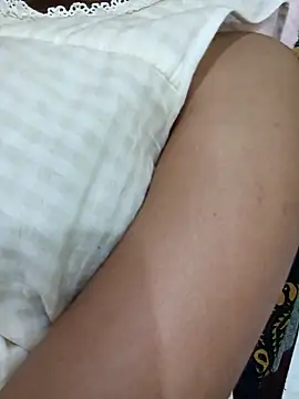 Cute-Manvi Chat XXX in diretta