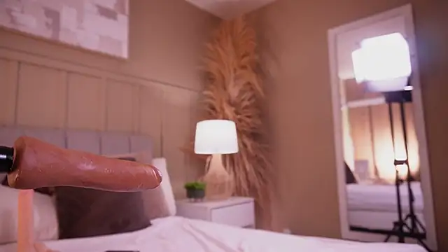 curvyliciousssのライブXXXチャット