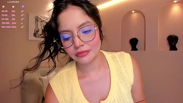 NinaMichelle Live XXX-chat