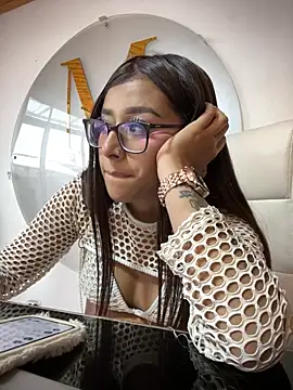 Czat XXX na żywo – chanell_pinkk