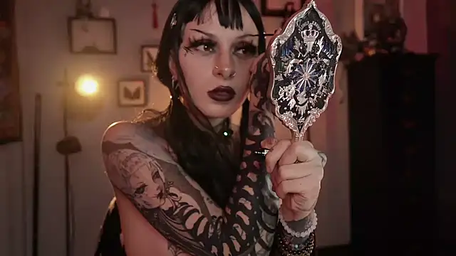 Czat XXX na żywo – insania_9999_