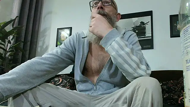 Kingsscepter: διαδικτυακό σόου στην κάμερα