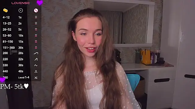 YonaBones' Live XXX Chat