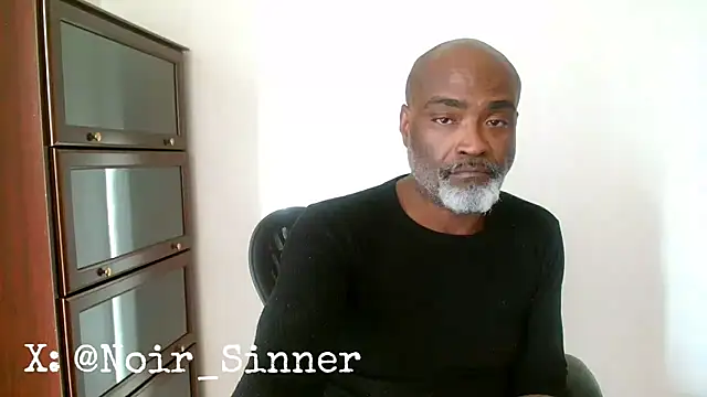 Živý XXX chat sinnernoir