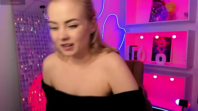 StephanieSweety 现场XXX聊天