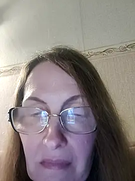 Evelina_cute 现场XXX聊天