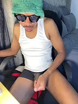 JaroDawg47 Adlı Modelin Canlı XXX Sohbeti