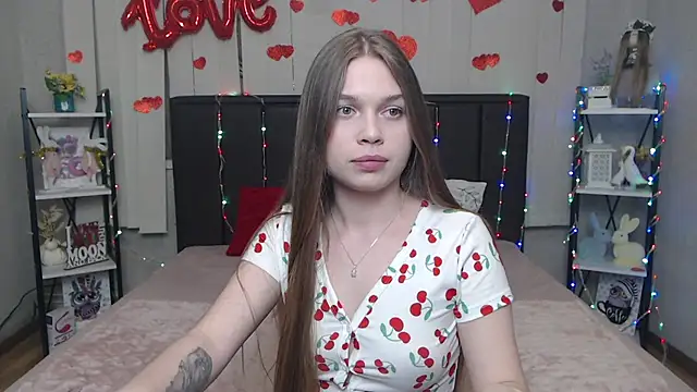 LaraPika Live XXX-Chat