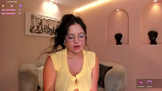 Онлайн чат XXX NinaMichelle