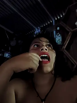 Chatroom XXX en direct de Yaya_watson