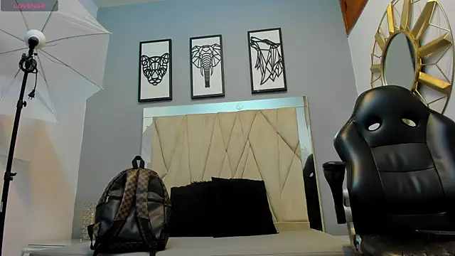 Chat XXX ao vivo de adams_bobby