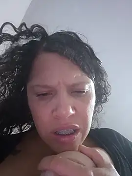 angelplu 现场XXX聊天