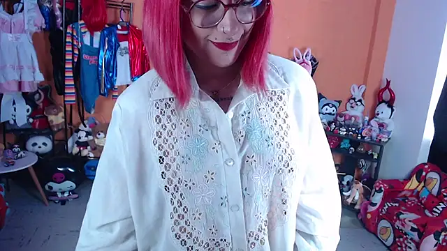 MissMiia2 Adlı Modelin Canlı XXX Sohbeti