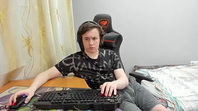 Вебкам-шоу iliaskrislove