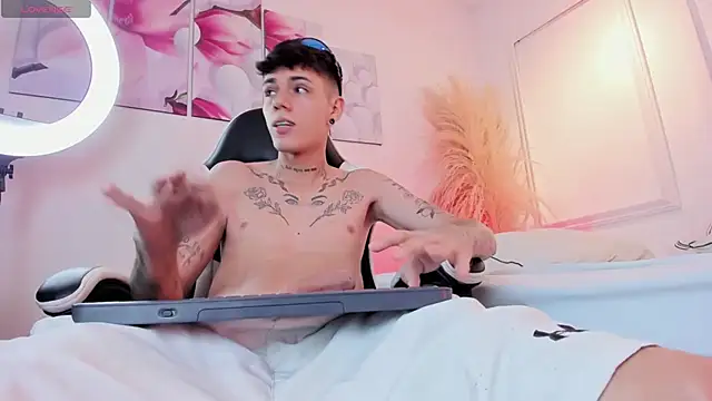 Tommy_valverde: απευθείας συνομιλία ΧΧΧ