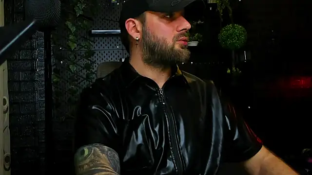 LexHardy: απευθείας συνομιλία ΧΧΧ