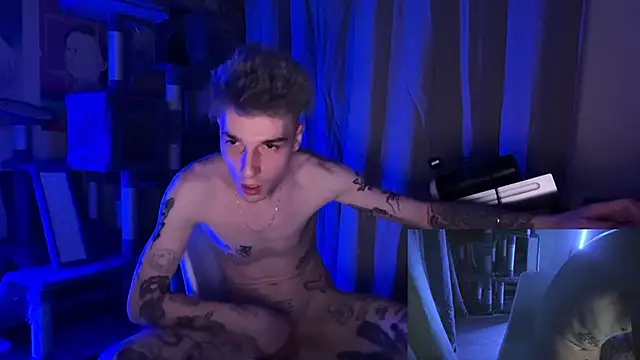 davesinner Adlı Modelin Web Kamerası Şovu