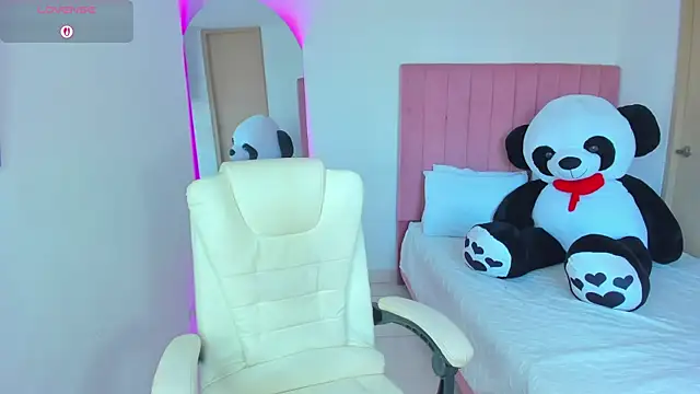 XXX chat uživo modela Janettcruz