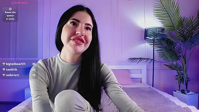 Chatroom XXX en direct de EmilyRamsey