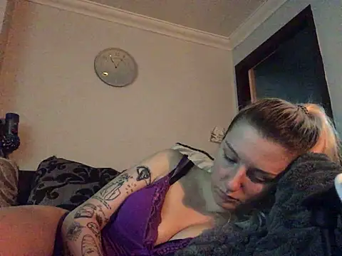 xxamyleighxx Adlı Modelin Canlı XXX Sohbeti