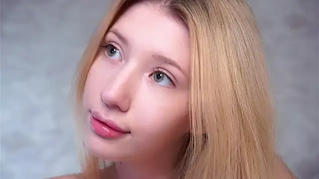 دردشة SunnivaCovil الجنسية المباشرة