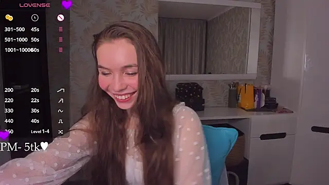 YonaBones élő XXX-chatje