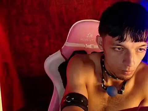 dark_men1 live XXX chat