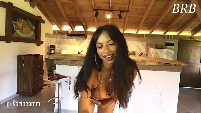 Chatroom XXX en direct de Karibeam