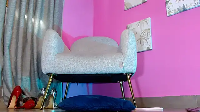 emily_ox0 Live XXX-Chat