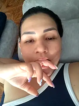 Chat +18 de claabella ao vivo