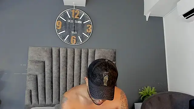 Robin_Rief's Webcam Show